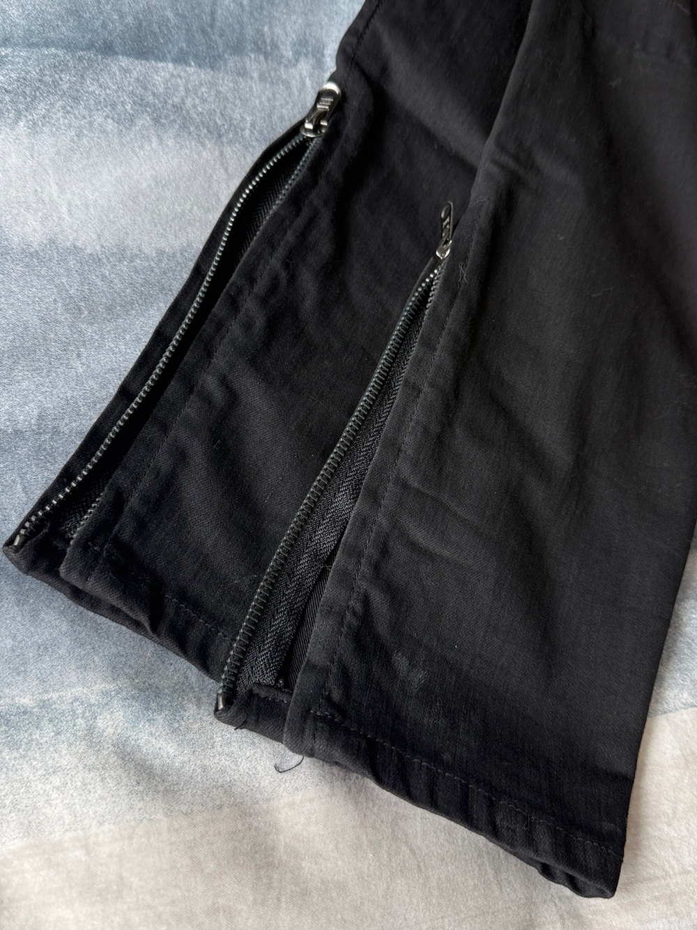MNML Black Skinny Stretch Jeans with Side Zippers - Picture 10 of 14